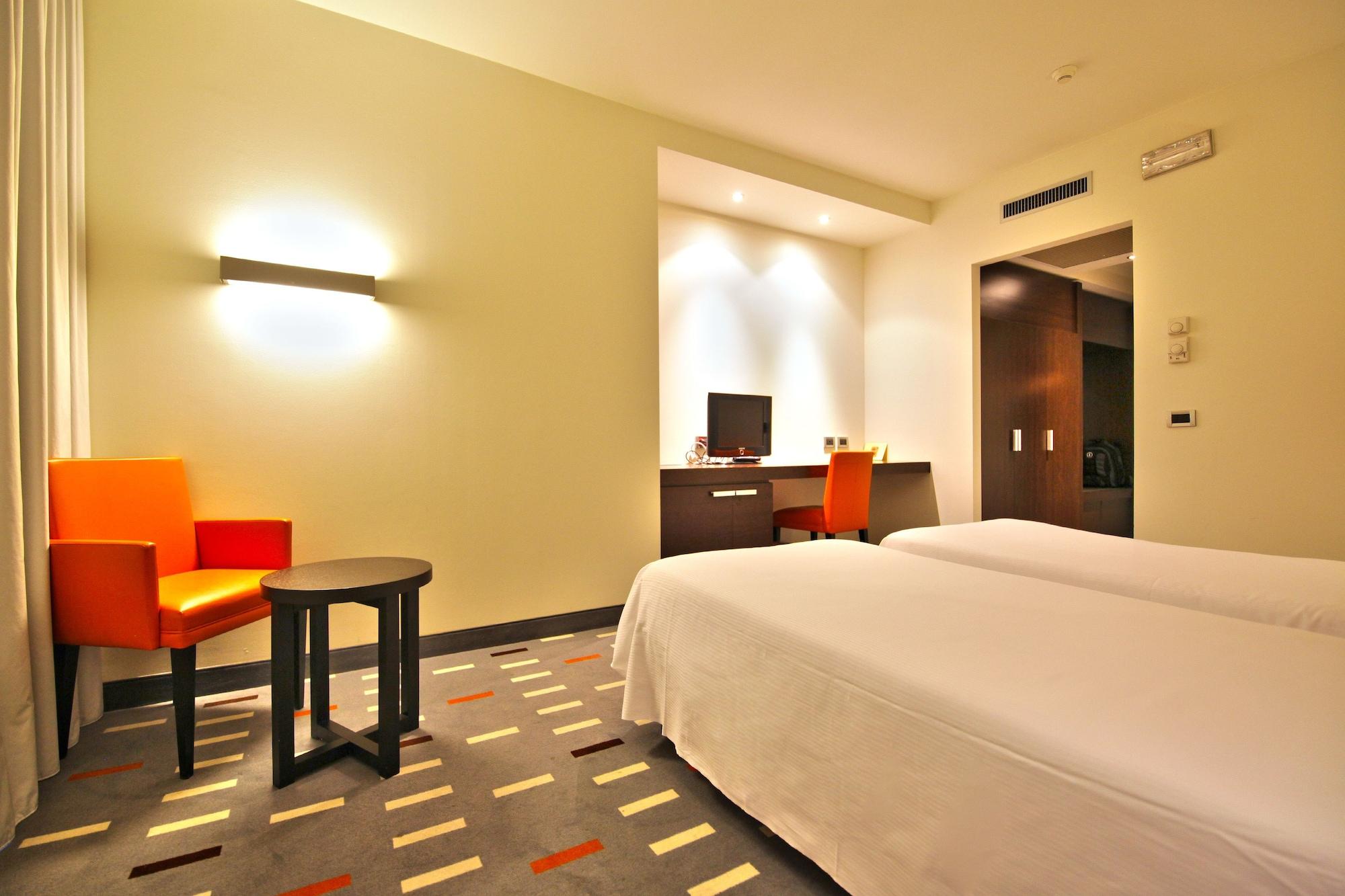 Hotel Major Ronchi Dei Legionari Bagian luar foto